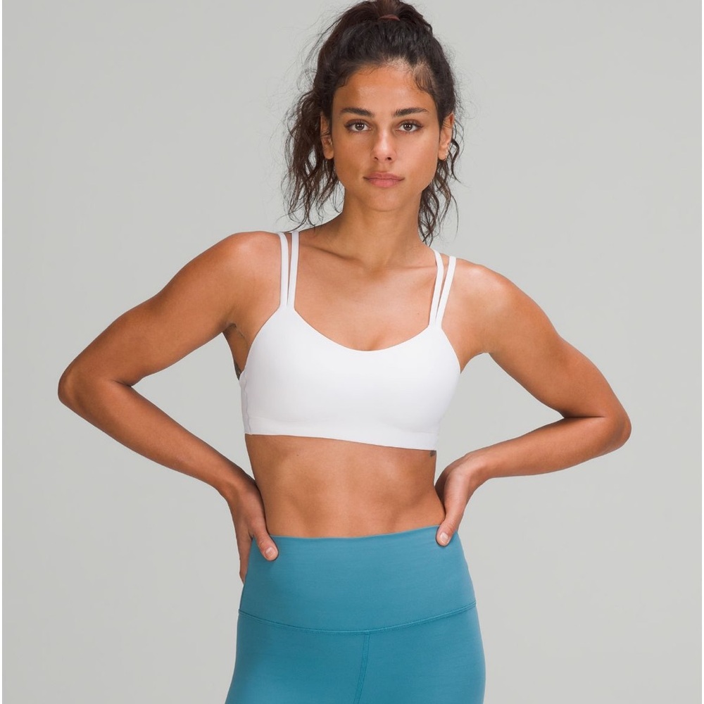 Lululemon Like A Cloud sports bra, size 6 white